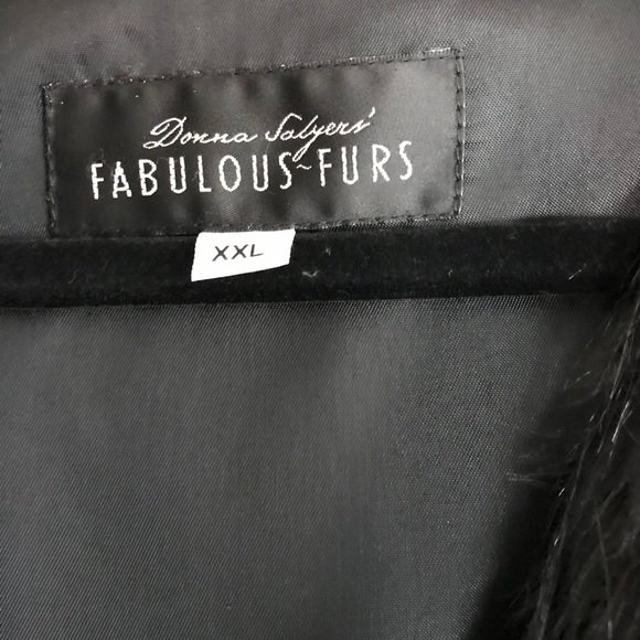 🖤”NWOT”🖤 BLACK FAUX FUR VEST . . . - Picture 3 of 6